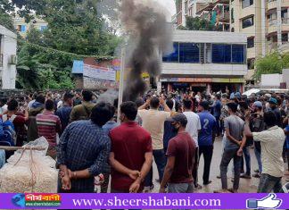 ছাত্রাবাসে গণধর্ষণের প্রতিবাদে উত্তাল এমসি কলেজ