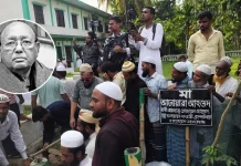 বাবা-মায়ের কবরের পাশে চিরনিদ্রায় শায়িত তোফায়েল আহমেদ