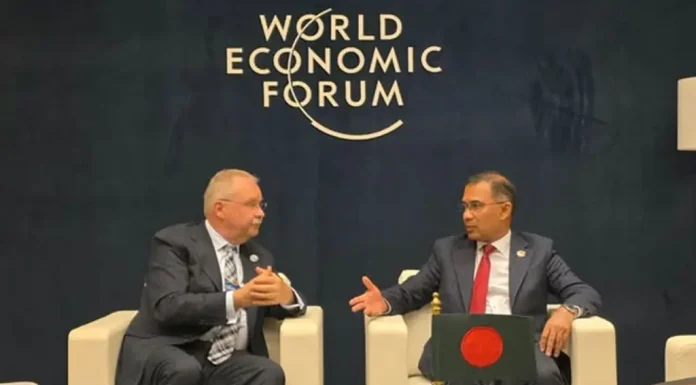 প্রধানমন্ত্রীর সঙ্গে ওয়ার্ল্ড ইকোনমিক ফোরামের সিইও’র সাক্ষাৎ