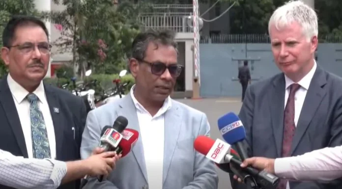 ১০ লাখ মানুষের চোখের ছানি অপারেশন করা হবে: স্বাস্থ্য প্রতিমন্ত্রী