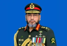অস্ট্রেলিয়া ও যুক্তরাষ্ট্র সফর শেষে দেশে ফিরলেন সেনাপ্রধান